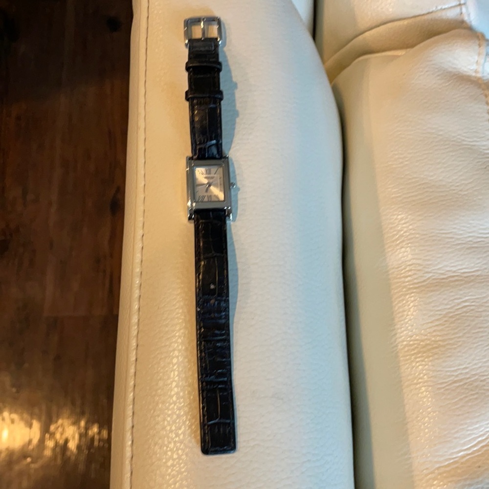 Kenneth Cole watch - Picture 3 of 5